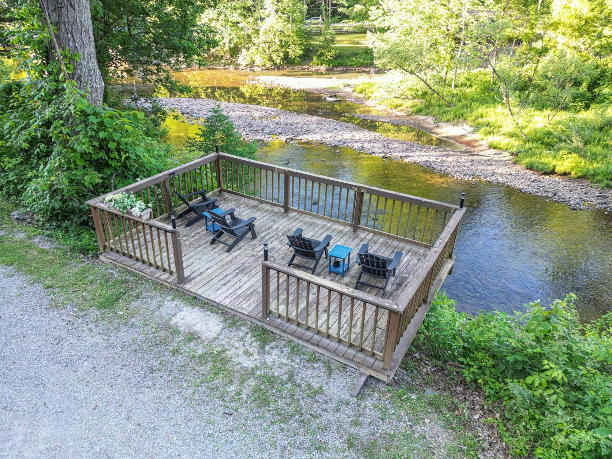 River Front Resort Elkins Exterior foto