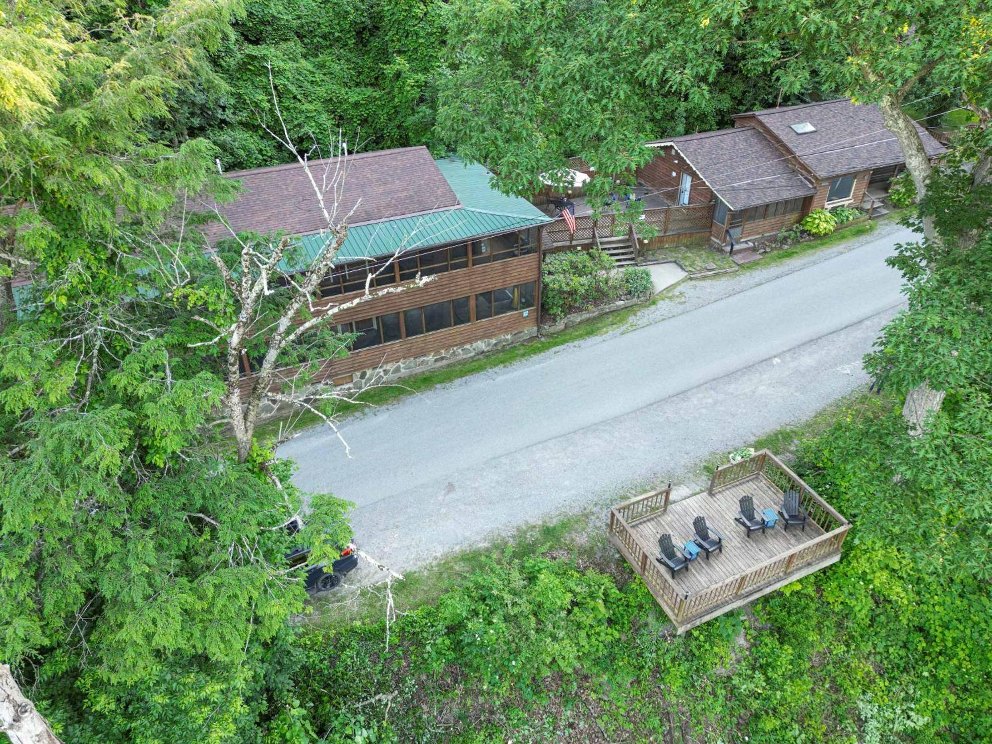 River Front Resort Elkins Exterior foto